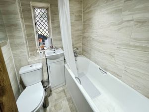 Bathroom- click for photo gallery